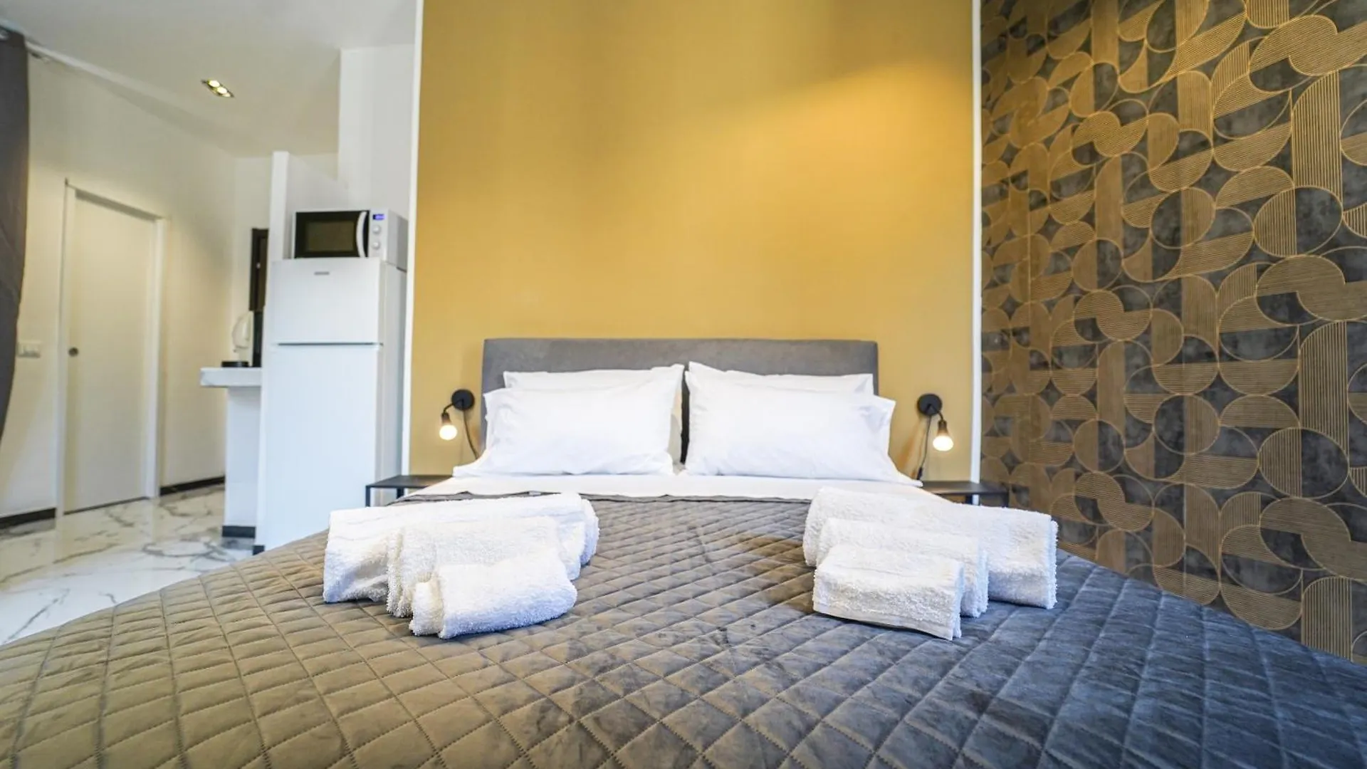 Appartamento Rovere- Quattro Canti 200 Mt Palermo 0*,