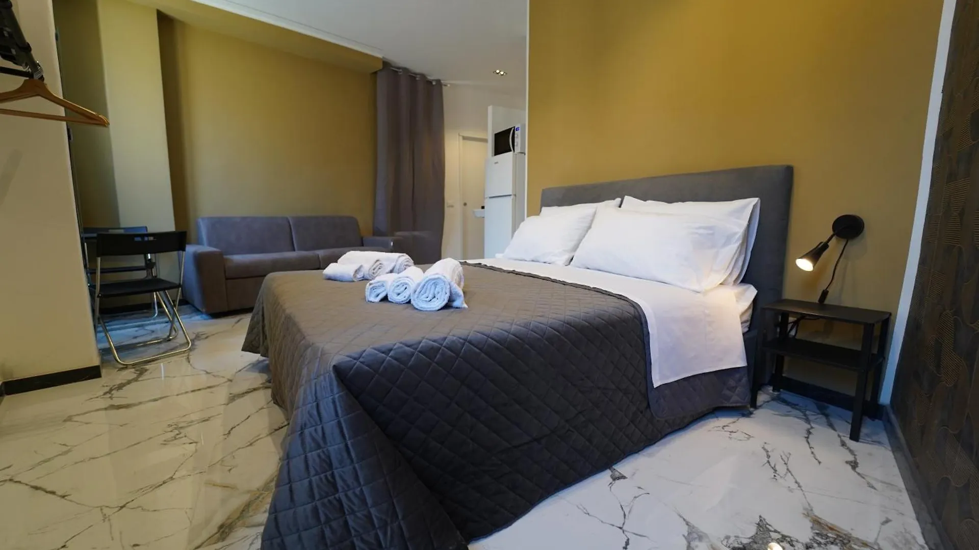 Appartamento Rovere- Quattro Canti 200 Mt Palermo