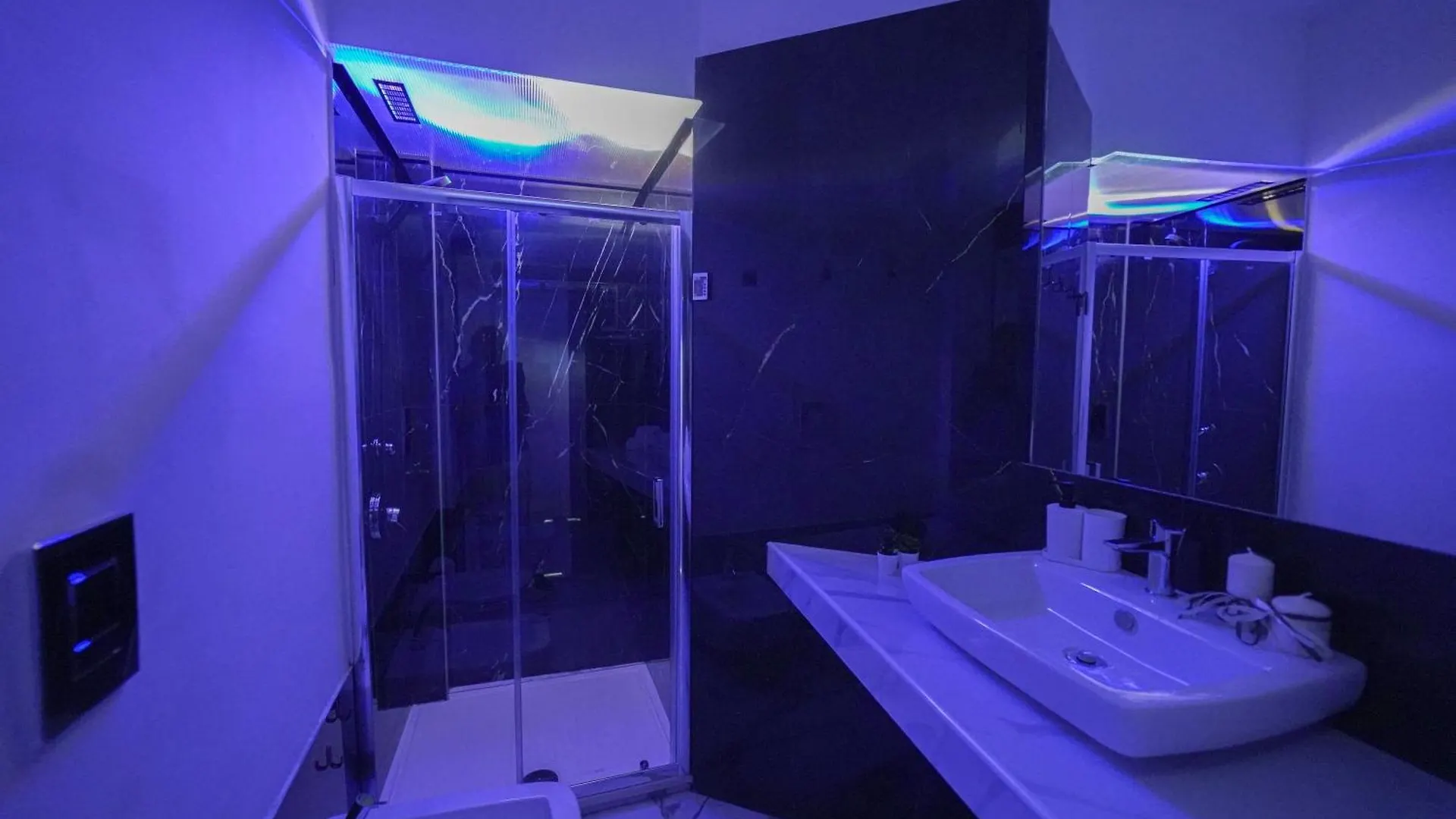 Appartamento Rovere- Quattro Canti 200 Mt Palermo 0*,  Olaszország